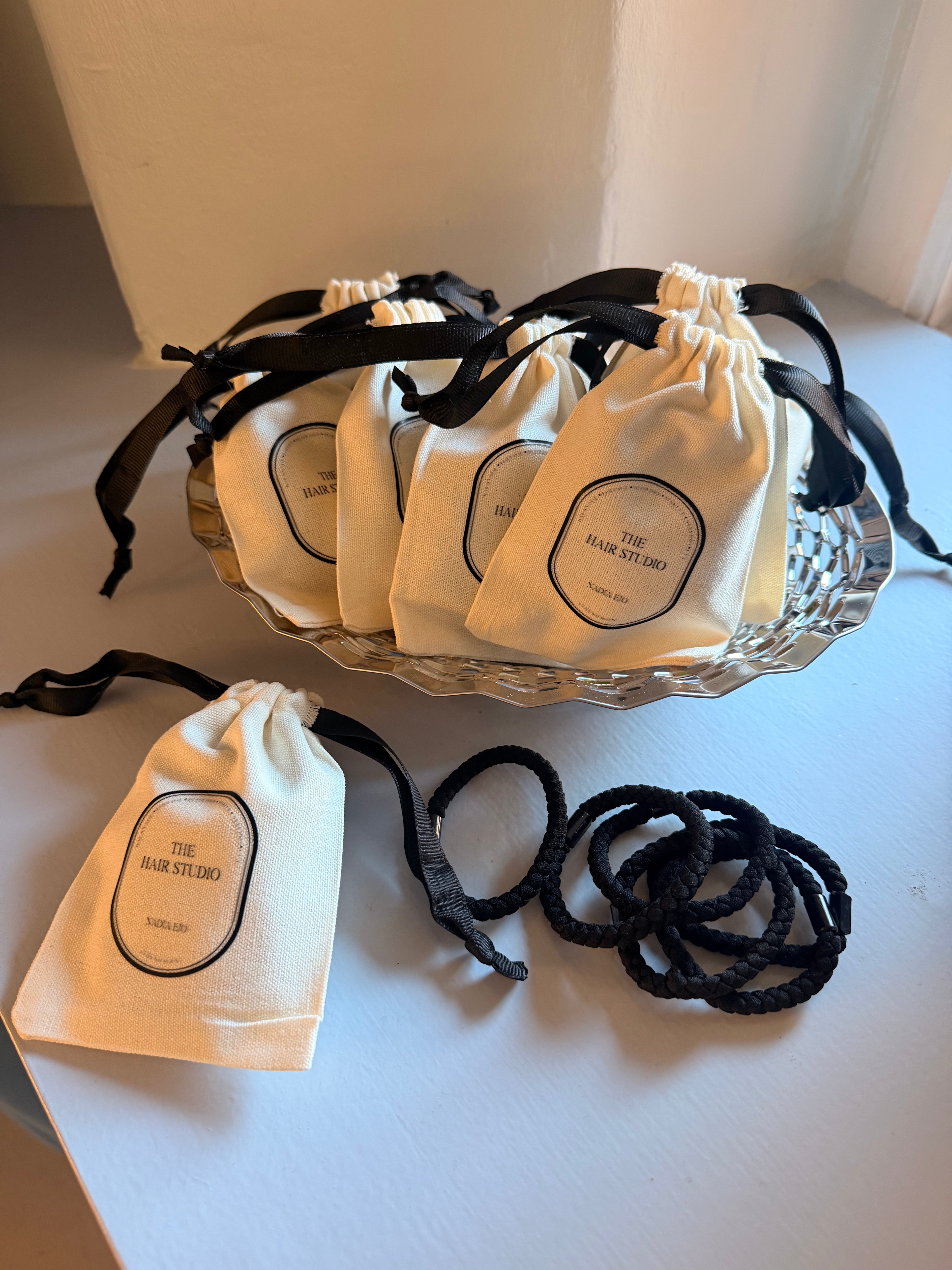 Nadia Ejo hairband